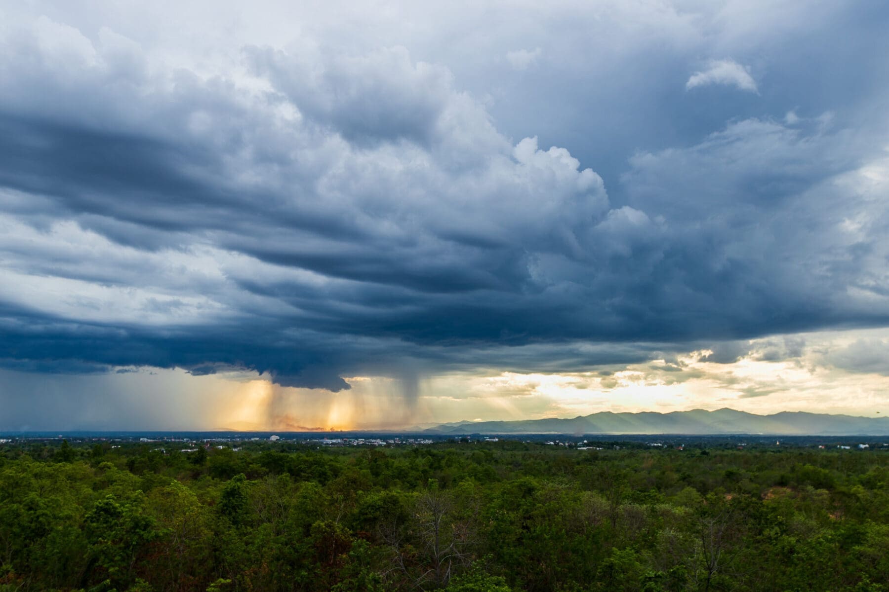 thunder storm sky Rain clouds